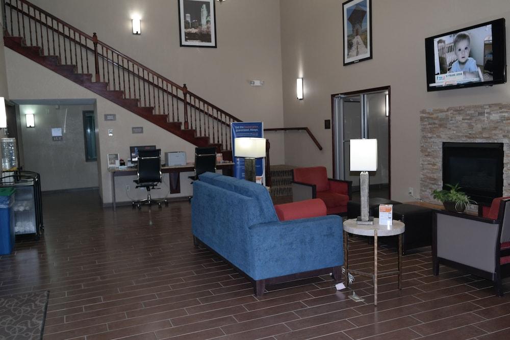 Comfort Suites Omaha Northwest Εξωτερικό φωτογραφία