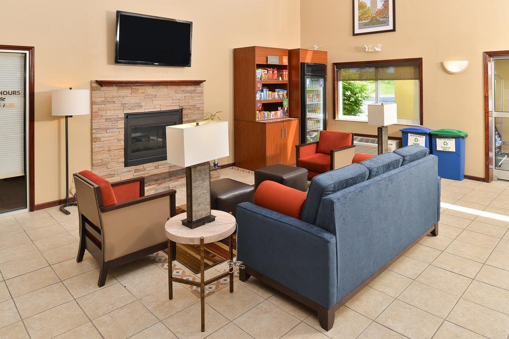 Comfort Suites Omaha Northwest Εξωτερικό φωτογραφία