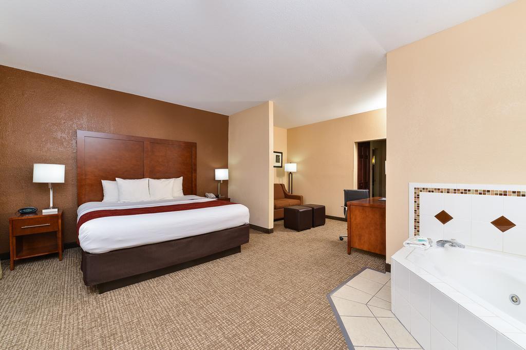 Comfort Suites Omaha Northwest Εξωτερικό φωτογραφία