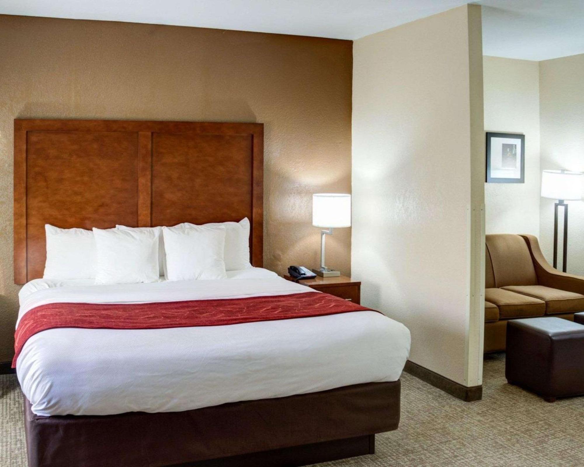 Comfort Suites Omaha Northwest Εξωτερικό φωτογραφία