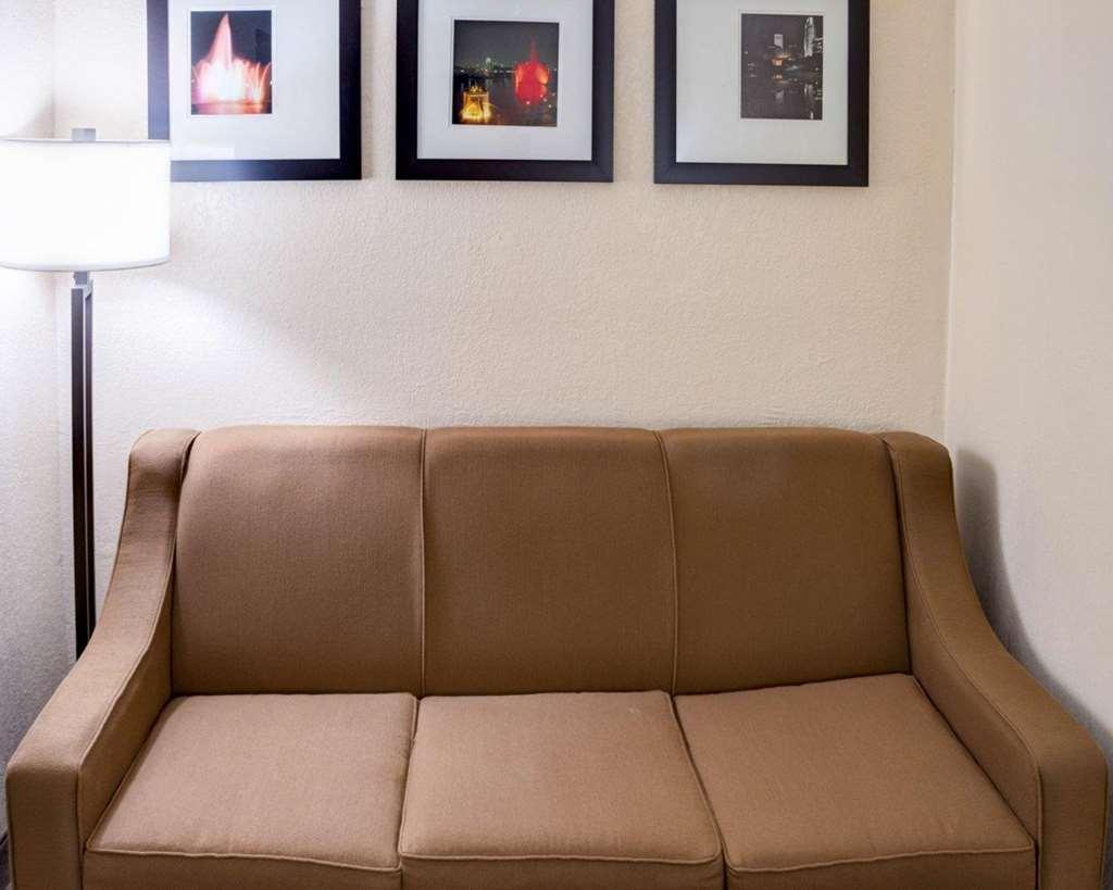 Comfort Suites Omaha Northwest Δωμάτιο φωτογραφία