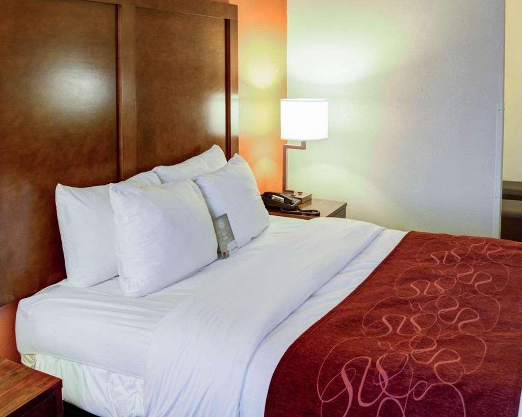 Comfort Suites Omaha Northwest Δωμάτιο φωτογραφία