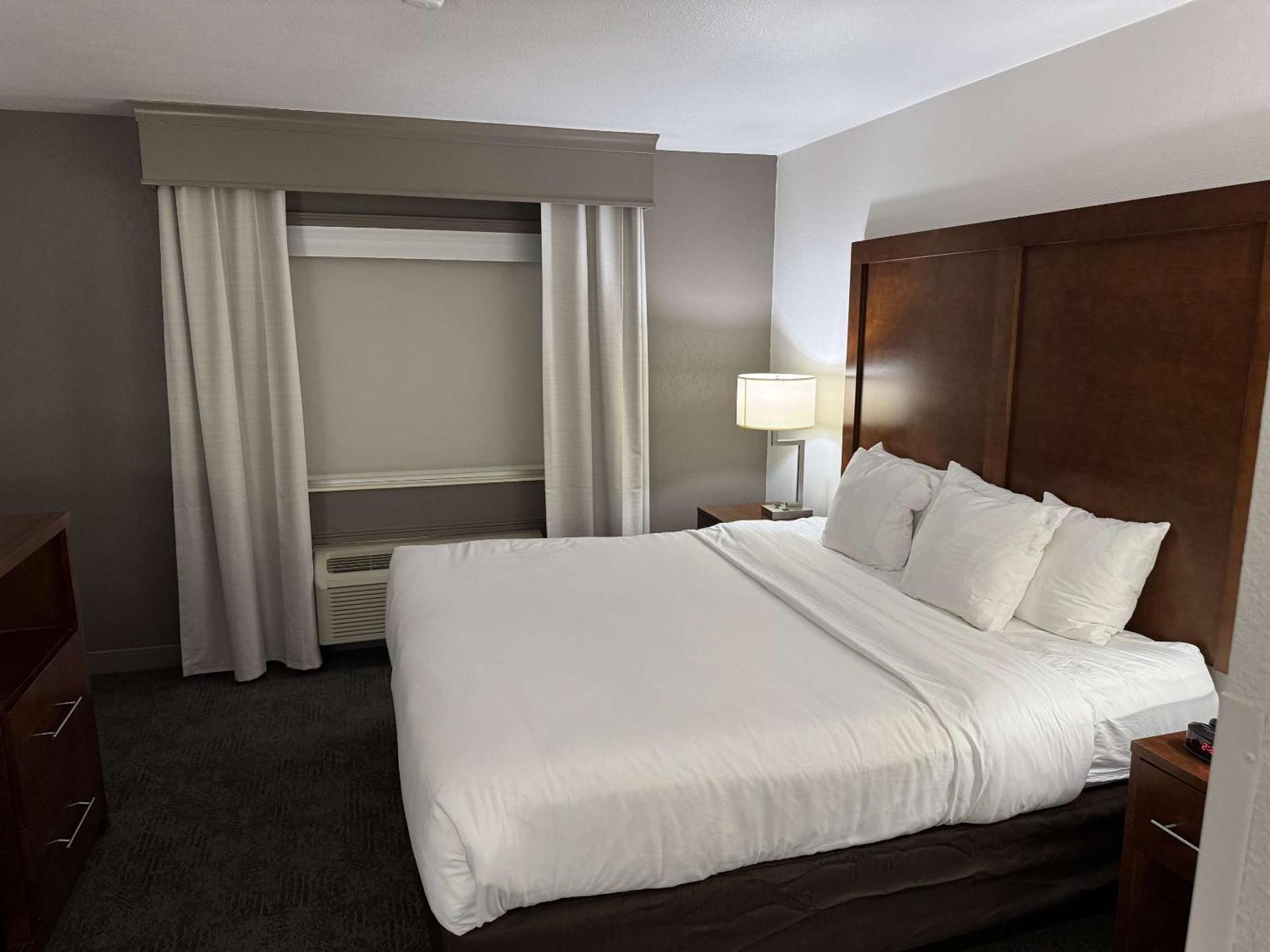 Comfort Suites Omaha Northwest Εξωτερικό φωτογραφία